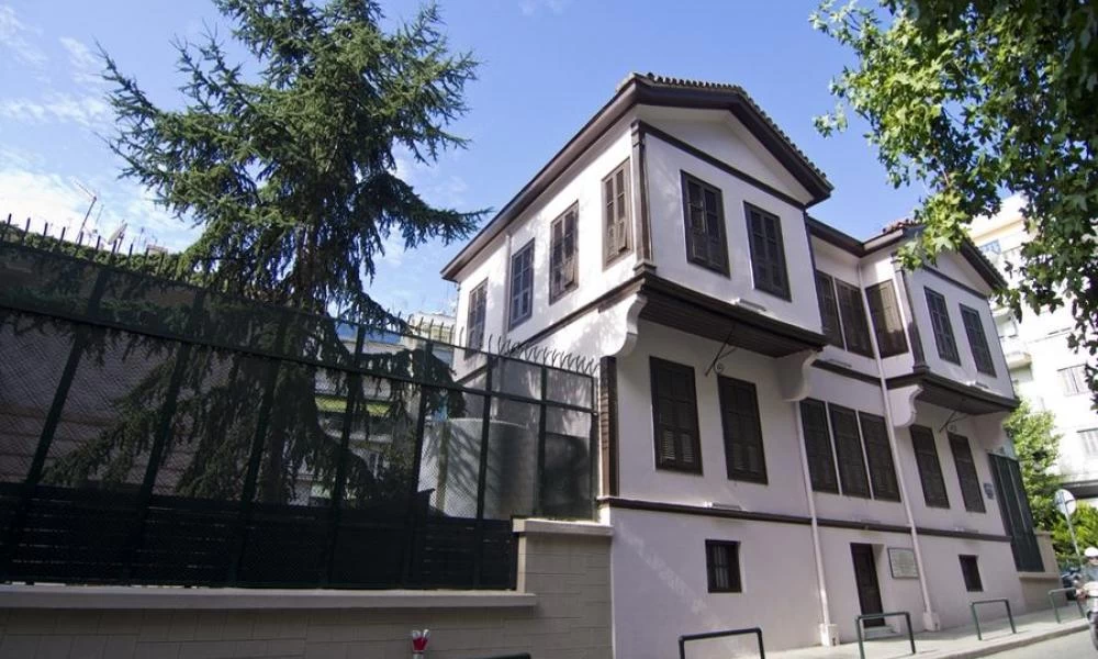 "Λουκέτο" στο σπίτι του Κεμάλ στη Θεσσαλονίκη στις 24 Ιουλίου λόγω ...συντήρησης!